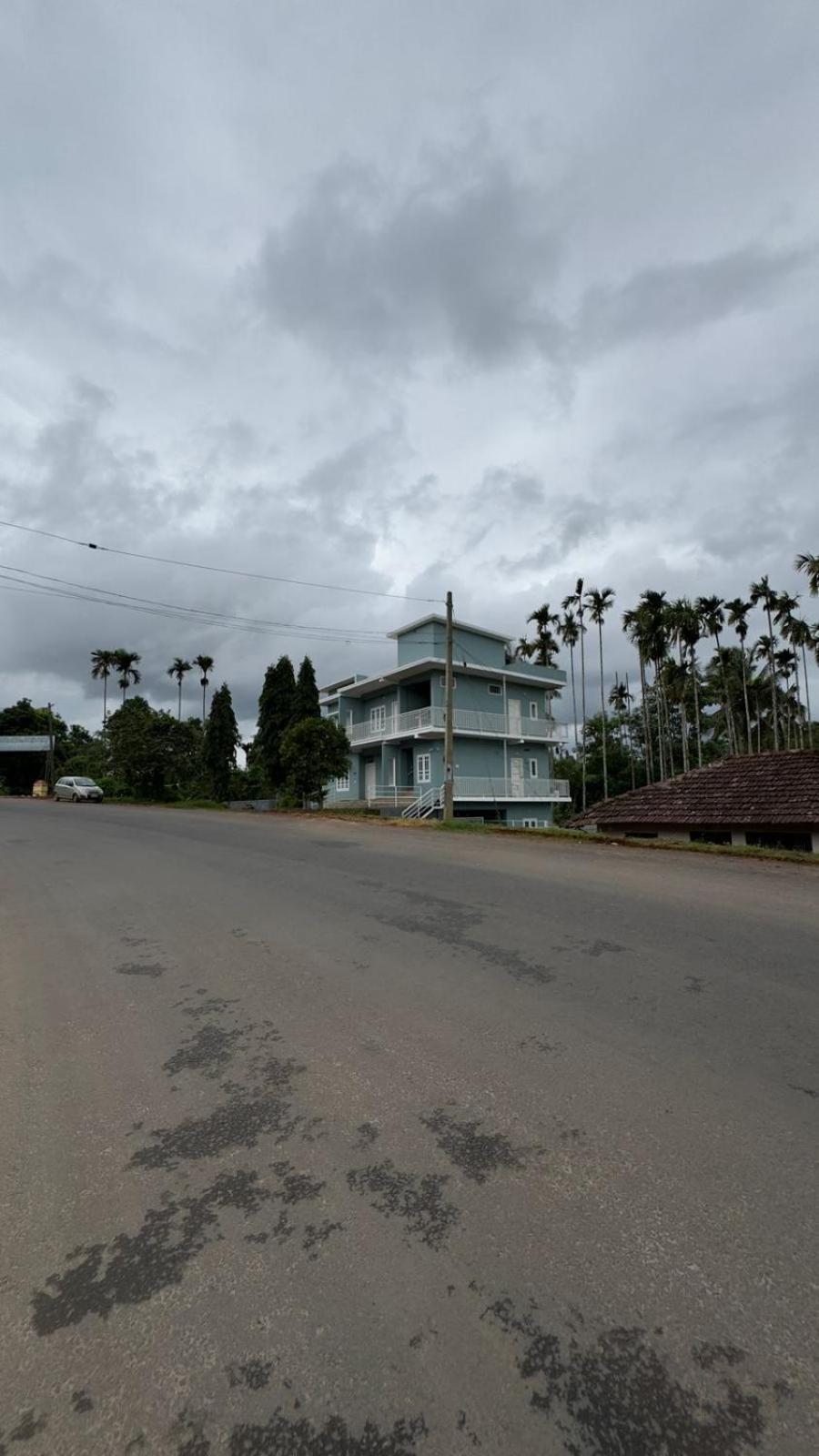 The Karlyle Homestay Vaduvanchal ภายนอก รูปภาพ
